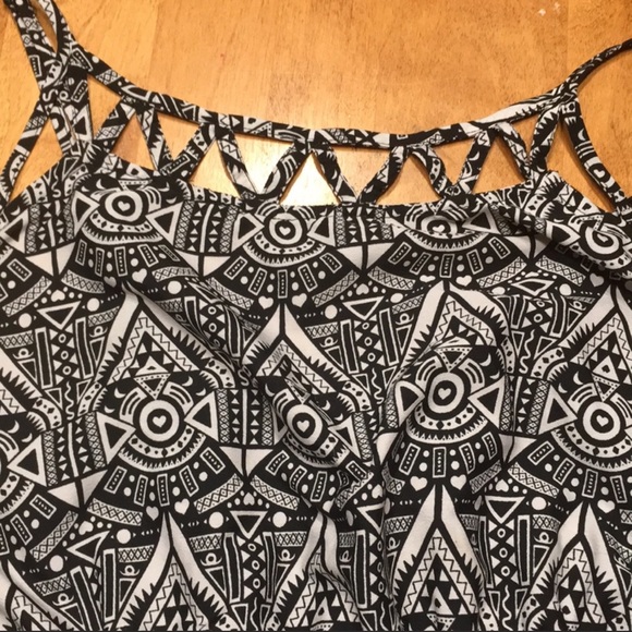 Deb romper - Picture 2 of 8